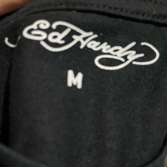 Ed Hardy Black T shirt 🖤 - Picture 3 of 4